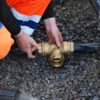 Insertion dans une conduite sans soudure: revue de la technologie des mortaises