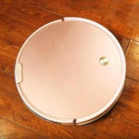 Présentation de l'aspirateur robot Polaris PVC 0826: un véritable assistant en laine