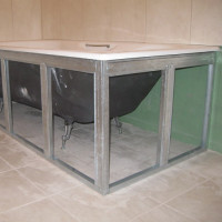 Cadre de bain: comment fabriquer et installer une structure de support