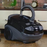 Présentation de l'aspirateur Thomas Twin TT Orca: l'aspirateur universel