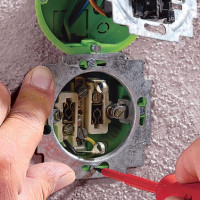 Comment connecter un commutateur avec une seule clé: règles et schémas de connexion