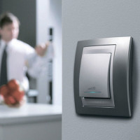 Un interrupteur avec une minuterie de sommeil: comment cela fonctionne et quelle vue est préférable de choisir