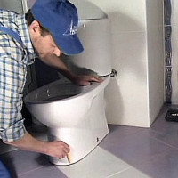 Comment installer des toilettes sur une tuile de vos propres mains: instructions étape par étape + fonctionnalités d'installation
