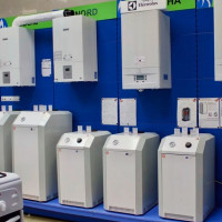 Chaudière à gaz murale ou au sol - quel est le meilleur? Arguments pour choisir le meilleur équipement