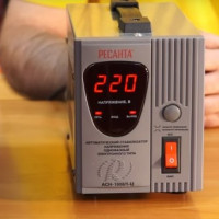 Stabilisateur de tension pour une chaudière à gaz: types, critères de sélection + aperçu des modèles populaires