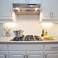 Comment nettoyer la hotte dans la cuisine des graisses: les moyens et méthodes les plus efficaces