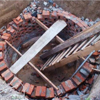 Aménagement d'un puisard: règles d'organisation et d'étanchéité