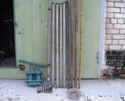 Kendi elinizle bir Habeş kuyu seti nasıl yapılır Bir kazık şoförü ve Habeş'in bagajını kendi ellerinizle nasıl yapabilirsiniz