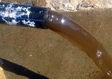 Pumping dirty water from a well