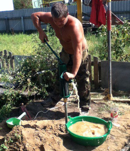 Qual é a melhor maneira de perfurar um poço de entrada manual de água Autoperfuração de um poço de agulha