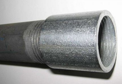 Threaded connection of drill rods Split drill pipe