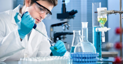 Analyse de l'eau en laboratoire