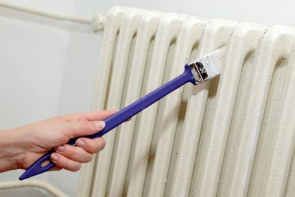 Quelle brosse est préférable de peindre la batterie