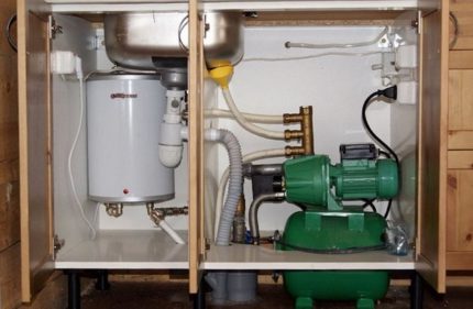 Como as bombas funcionam para aumentar a pressão da água Diagrama de conexão da bomba para aumentar a pressão