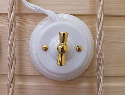 Lors de l'installation de commutateurs aériens