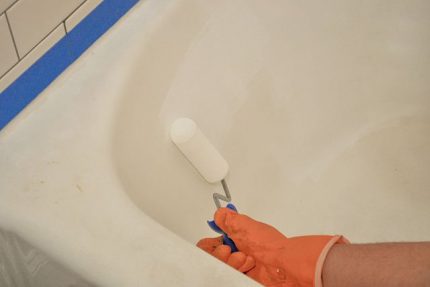 Mieux vaut peindre le bain en fonte Teinture au bain d'émail