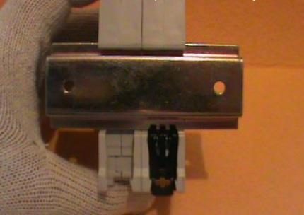 Rail Din pour l'installation