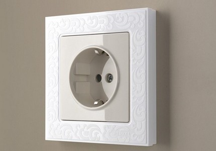 Comment choisir une prise de terre pour l'installation Produit de haute qualité