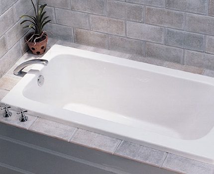 Was zieht den Acryleinsatz zum Bad an? Acrylliner sieht wunderschön aus