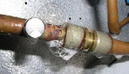 Installation d'une chaudière murale à gaz