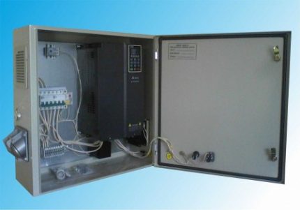 Armoire de commande de pompe sur commande SHUN pour commander