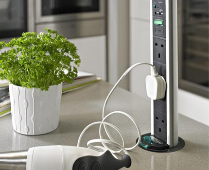 Prise pour plan de travail vertical Douilles verticales rétractables