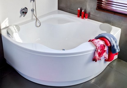 Comment choisir et acheter raisonnablement un bon bain acrylique Modèle d'angle arrondi