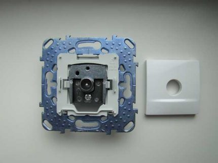 Préparation d'une prise TV pour l'installation Préparation des cas