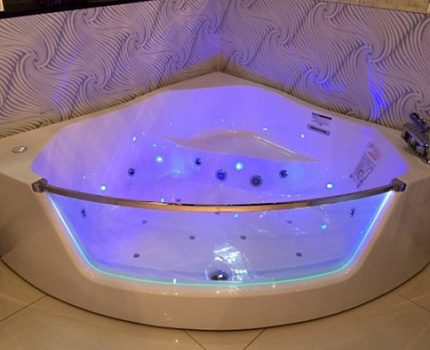 Which bath with a hydromassage to choose with a focus on technical equipment Chromotherapy Against Stress