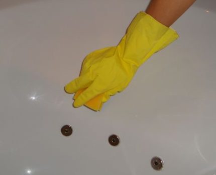 The specifics of a whirlpool bath care Jacuzzi Care