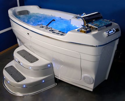 Why choose a whirlpool bath Tron Hot Tub