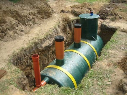 Réservoir monté sur plaque