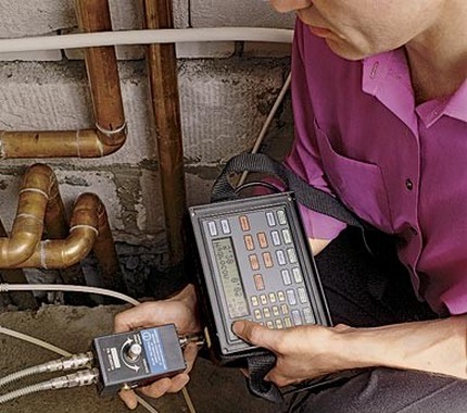 Meios para monitorar a pressão nos sistemas de aquecimento e abastecimento de água Balanceamento do sistema