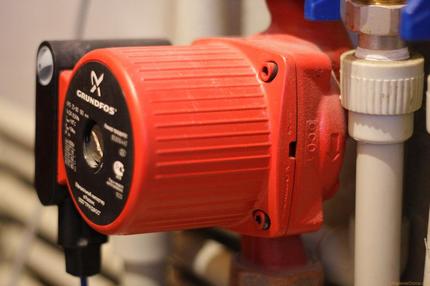 Bomba de circulação no sistema de aquecimento do coletor Finalidade da bomba de circulação