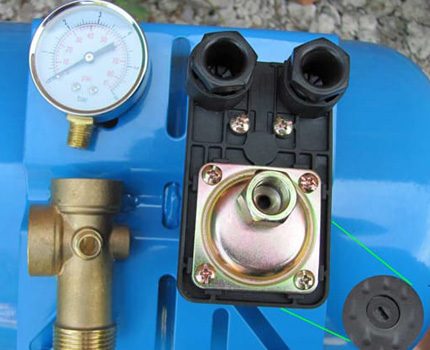 Les paramètres d'usine sont indiqués dans le passeport