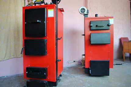 Caldeiras a combustível sólido para inclusão no regime de aquecimento de uma casa particular Instalação da caldeira
