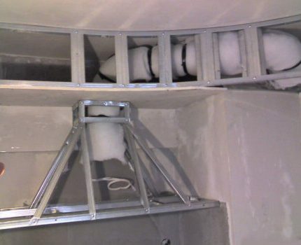 Homemade exhaust hood with duct in the kitchen Self-construction of the exhaust duct