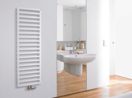 Horizontales Rohrmodell