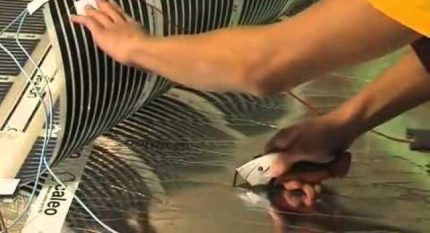 Installation d'un système de plancher chauffant en film