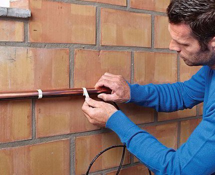 Option d'isolation thermique pour les conduites d'eau Câble chauffant