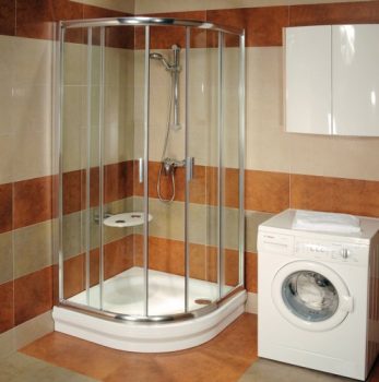 Cabine à portes coulissantes