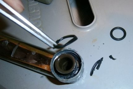 Remplacement du joint en caoutchouc sur le jars