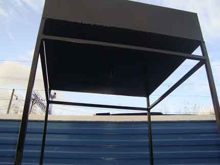 Réservoir de douche d'été - métal peint Réservoir de douche d'été - métal peint