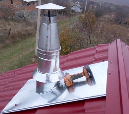 Como anexar um defletor à chaminé Instalação de defletor DIY