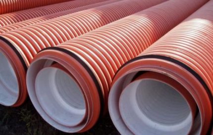 Tuyaux d'égout en polymère à poser dans le sol tuyaux en plastique