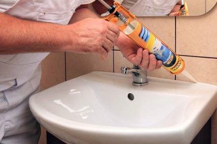 How to install and seal a tulip sink Sealant treatment