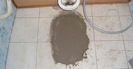 Andar após desmontar o banheiro