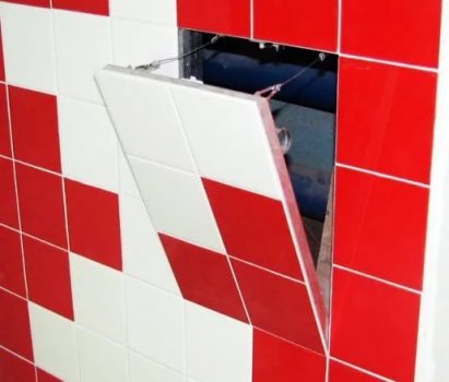 Bidet maintenance hatch