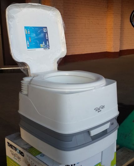 Liquid closet model Liquid closet model