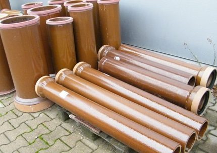 Tuyaux d'égout en céramique